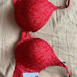 Lucky 🍀brand new bra never wore